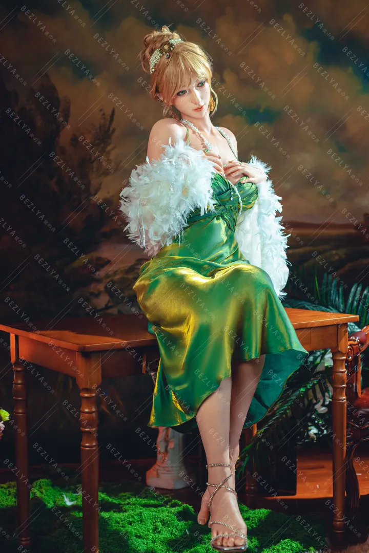 167cm (5ft6) F罩杯 輕量化 矽膠 性愛娃娃 活動下巴 头部 Angelica